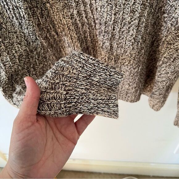 Cotton Ginny Vintage Brown Marled Knit V-Neck Sweater - Picture 4 of 7